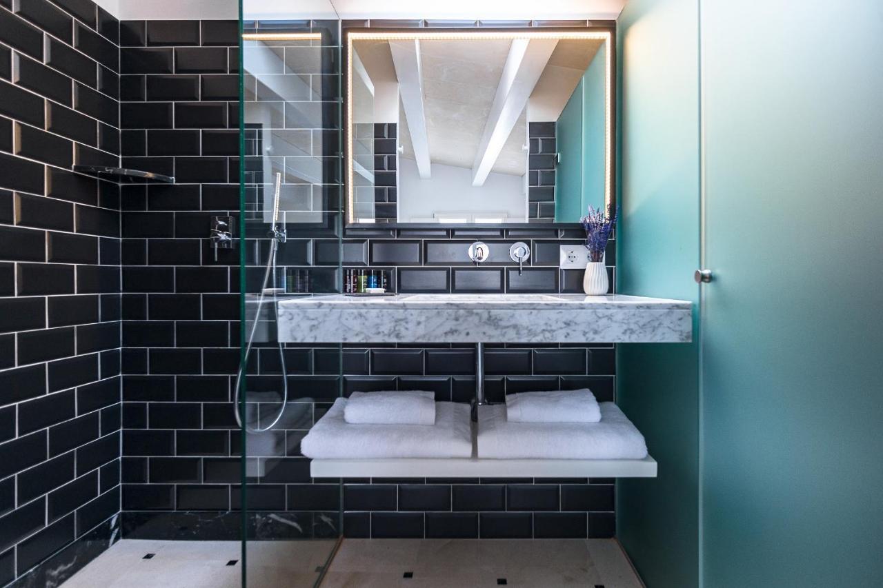 Divina Suites Hotel Boutique - Adults Only Ситадела Екстериор снимка